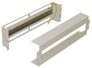Bo&icirc;tier de distribution d'&eacute;nergie/freineur de circuit 19" 3U pour 22 modules 17,5 mm, RAL9005