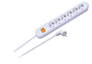 Bloc multiprises 6 x CEE7/3 avec parasurtenseur et interrupteur